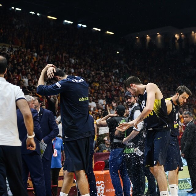 Galatasaray Edin Dzeko Yu Transfer Etmek Istiyor Haberi