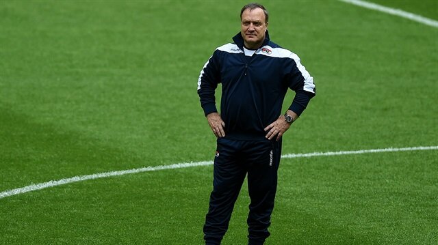 Dick Advocaat'ın sözleşme süresi netleşti