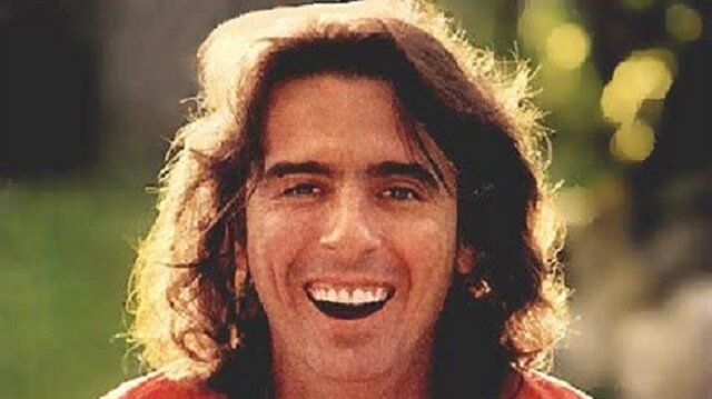 ​Kayıp tablo rock yıldızı Alice Cooper'ın evinden çıktı