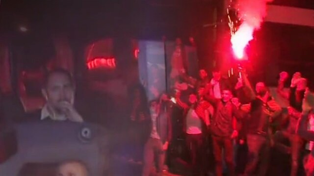 Taraftarın sabrı taştı: Florya karıştı
