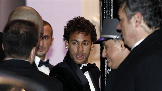 ​Neymar'ın mutlu gününe ünlüler akın etti!