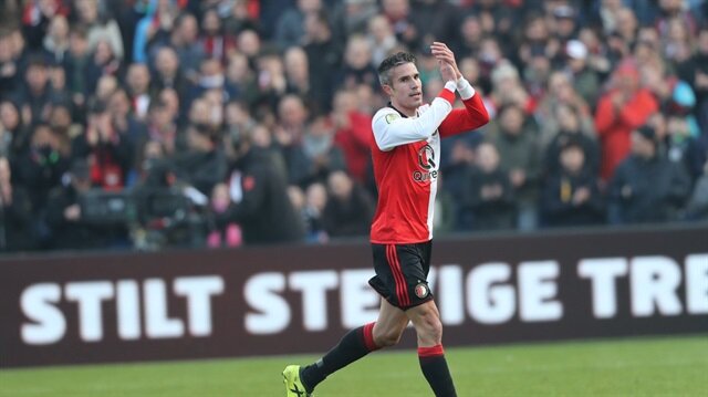 Van Persie Feyenoord'da bir başka!​