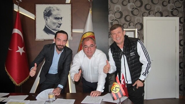 Tanju Çolak'tan Eskişehirspor'a destek!