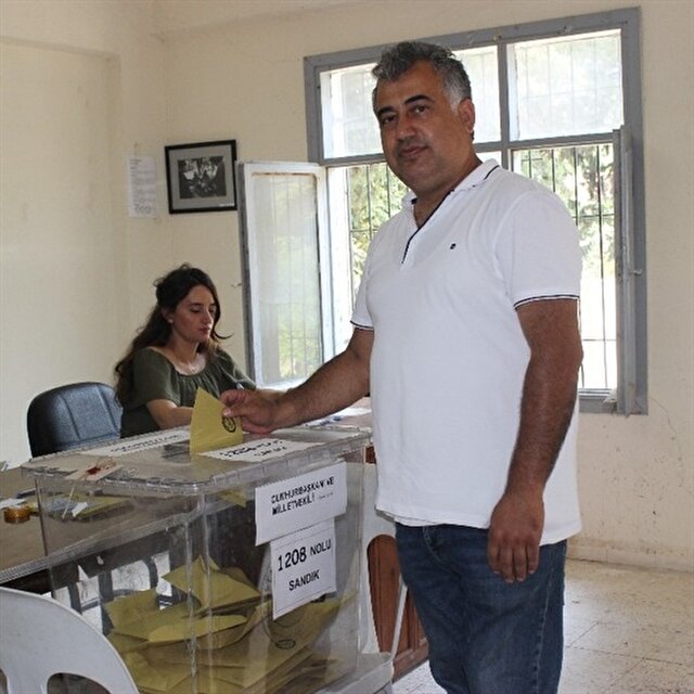 Turkish voters go to polls amid foolproof security