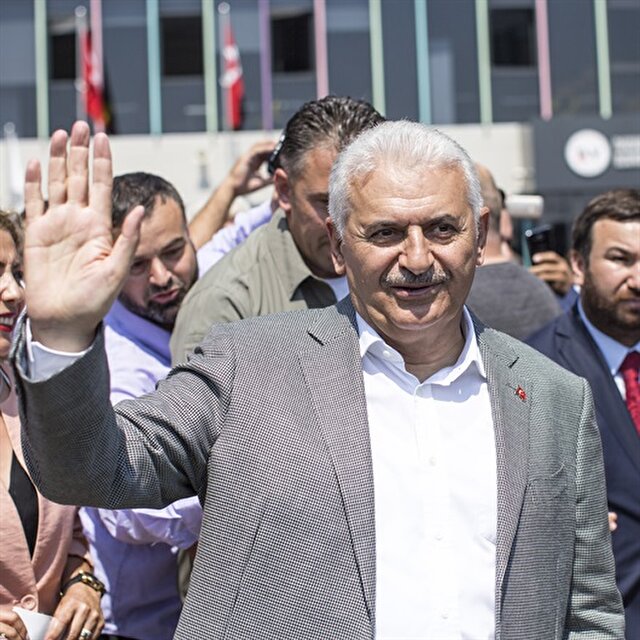 Turkish PM praises poll body over successful elections