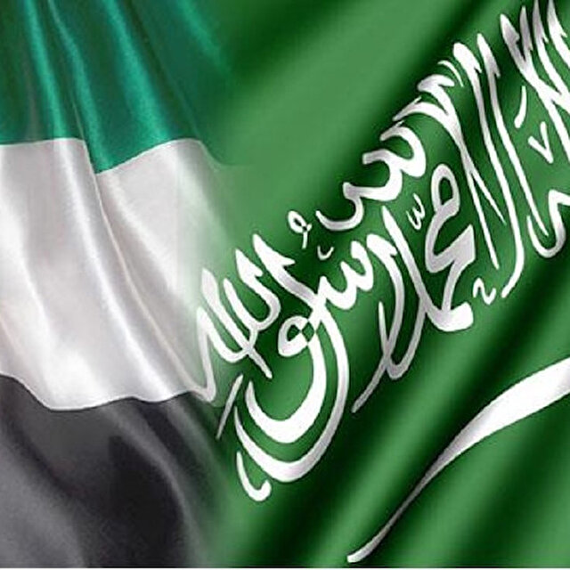 بعد الانقلاب الإماراتي على الحركة الوهابية...كاتب سعودي يرد