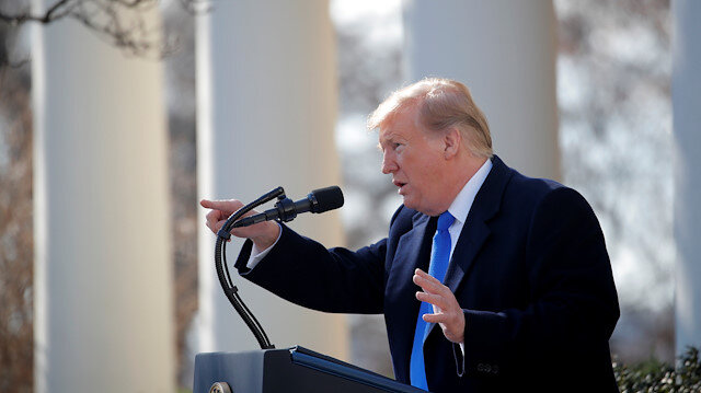Başkan Trump, Meksika sınırına yapılmasını istediği 'duvar' hakkında konuştu.