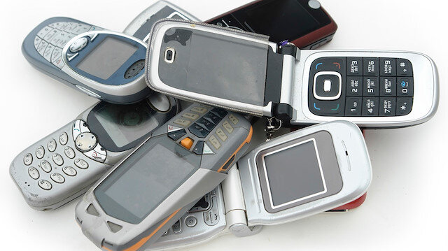 Akıllı olmayan telefon kullanımında son yıllarda artış görülüyor.