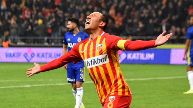 Umut Bulut kariyerinde Fenerbahçe karşısında 11 gol kaydetti.
