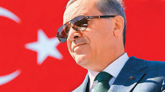 Oluyormuş demek ki, ABD’ye de, Rusya’ya da “dur bi dakka”, denilebiliyormuş.