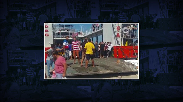 Balıkesir’in Marmara ilçesine bağlı Avşa Mahallesi’nde Erdek-Avşa seferini yapan feribot karaya çarptı.