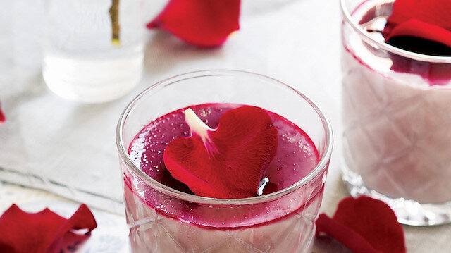 Gül ve Hibisküslü Kuplar tarifi