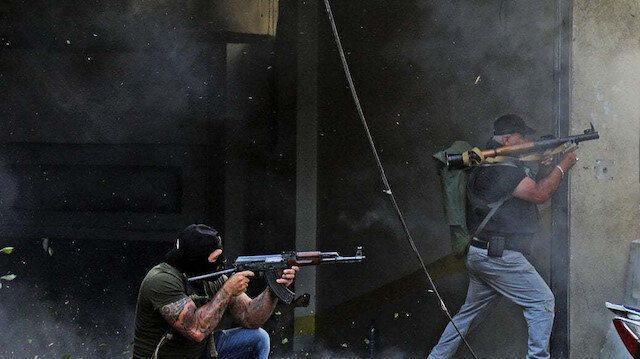 Hristiyan Lübnan Güçleri Partisi, geçen hafta Beyrut'taki saldırıyı düzenleyen keskin nişancılardan birinin Hizbullah mensubu olduğunu öne sürdü.