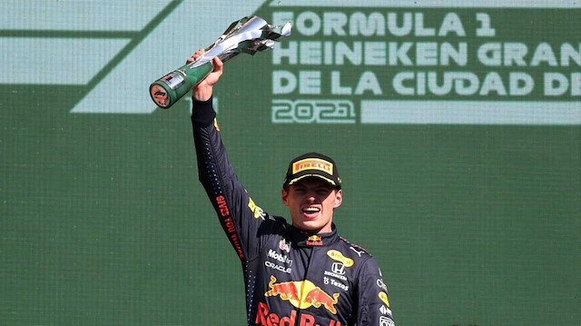 Meksika GP'de zafer, Verstappen'in oldu.