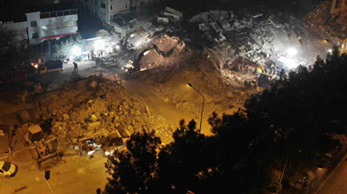 <p>Kahraman Maraş Pazarcık merkez üslü yaşanan depremde Adıyaman’da bulunan 10 İsias Otel de çöktü</p>