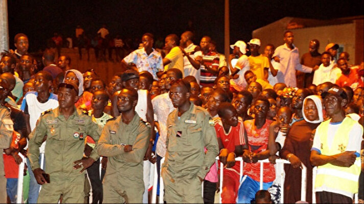 <p>النيجر.. أنصار الانقلاب ينظمون مظاهرة للمطالبة بجلاء الجنود الفرنسيين</p><p><br></p>