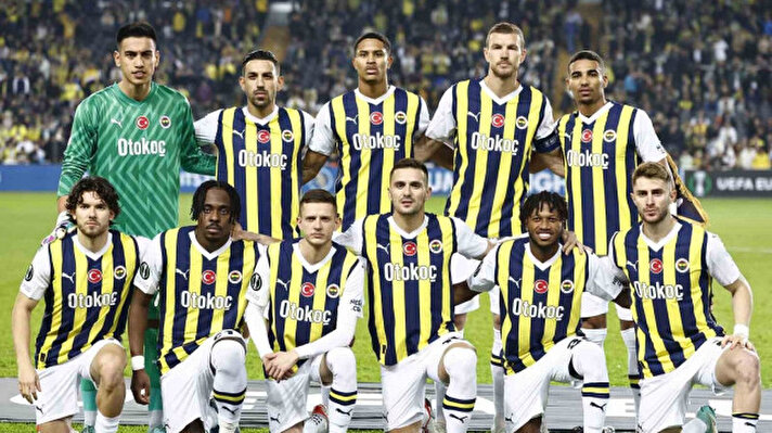 <p>Fenerbahçe teklifleri değerlendirme kararı aldı.</p>