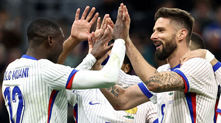 <p>L'équipe de France s'est imposée contre le Chili 3-2, à Marseille.</p>