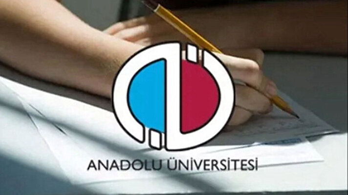 <p>Anadolu Üniversitesi Açıköğretim Fakültesi kayıt yenileme tarihleri son gün ne zaman? AÖF kayıt yenileme nasıl yapılır?</p>