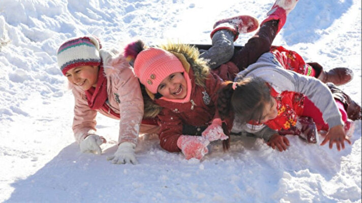 <p>Erzurum, Ardahan, Kars, Erzincan ve Tunceli'de okullar tatil mi?</p>
