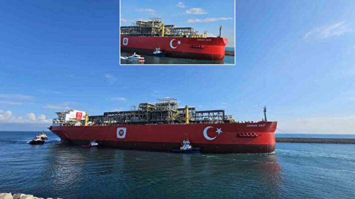 <p>Cumhurbaşkanı Recep Tayyip Erdoğan ile Enerji ve Tabii Kaynaklar Bakanı Alparslan Bayraktar'ın katıldığı törenle 29 Mayıs'ta Cumhurbaşkanlığı Dolmabahçe Çalışma Ofisi'nden uğurlanan platform, Filyos Limanı'na geldi.</p>