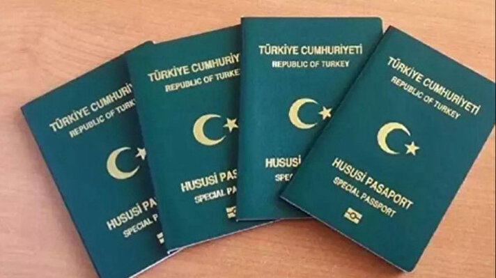 <p>Yeşil Pasaport alan meslekler hangileri?</p>