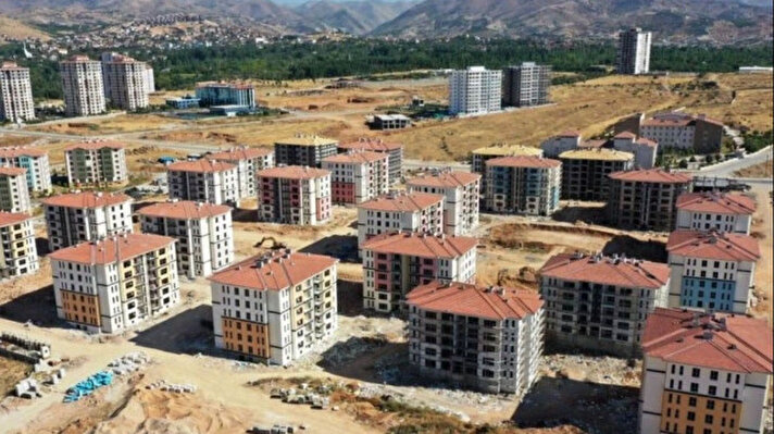 <p>TOKİ Şanlıurfa deprem konut kurası sonuçları isim listesi</p>