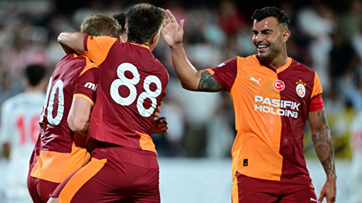 <p>Galatasaray, sezonun ilk maçında Ümraniyespor'u 5-2 yendi. Sarı Kırmızılılar hazırlık maçına yedek ağırlıklı bir kadro ile çıktı. </p>