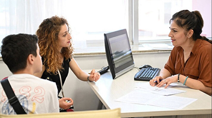 <p>LGS Sınava girmeyen öğrenciler ne yapacak?</p>