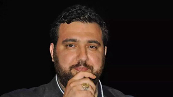 <p>Abdülhamit Kayıhan Osmanoğlu</p>