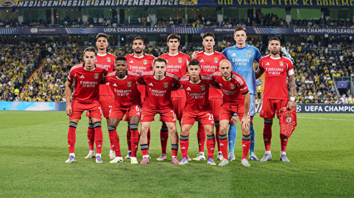 <p>Benfica'nın temsilcimiz Fenerbahçe ile oynadığı karşılaşmada Kerem Aktürkoğlu'nun dışında bir oyuncu daha sosyal medyada ilgi gördü.</p>