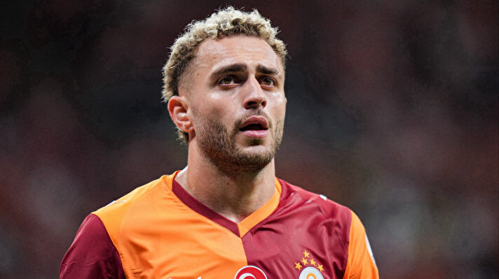 <p>Galatasaray'da Barış Alper Yılmaz'ın Suudi Arabistan ekibi NEOM'a gitmek istemesi kulüpte krize sebep oldu. Sarı Kırmızılı yönetim oyuncuya yapılan bu izinsiz teklif sonrasında FIFA'ya şikayette bulundu.</p>