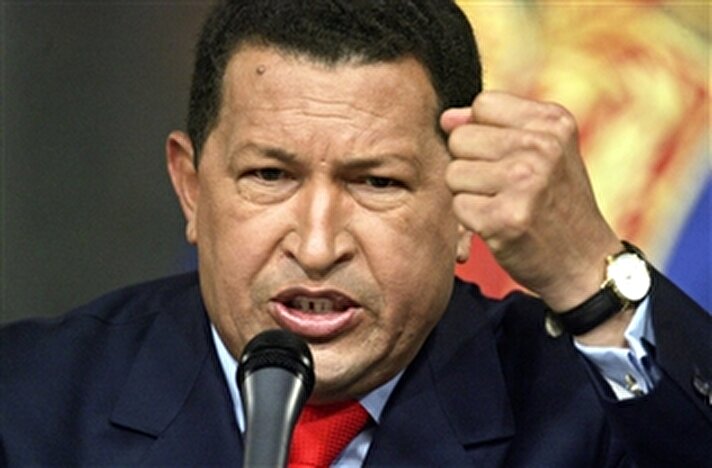 Venezuela'da üçüncü kez devlet başkanı seçilen Hugo Chavez, Güney Amerika'nın en göze çarpan, konuşkan ve tartışmalı liderlerinden biri olarak tanınıyor. 