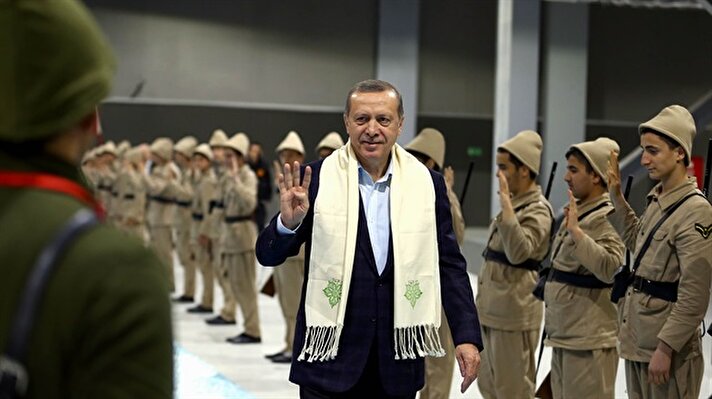 Cumhurbaşkanı Recep Tayyip Erdoğan, Sinan Erdem Spor Salonu'nda düzenlenen "Tokatlılar Buluşması" etkinliğine katıldı. 