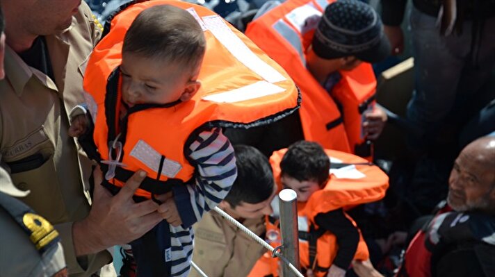 غرق 9 لاجئين قبالة سواحل اليونان