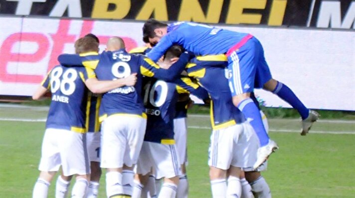 Fenerbahçe liderliği Gaziantep'te bıraktı