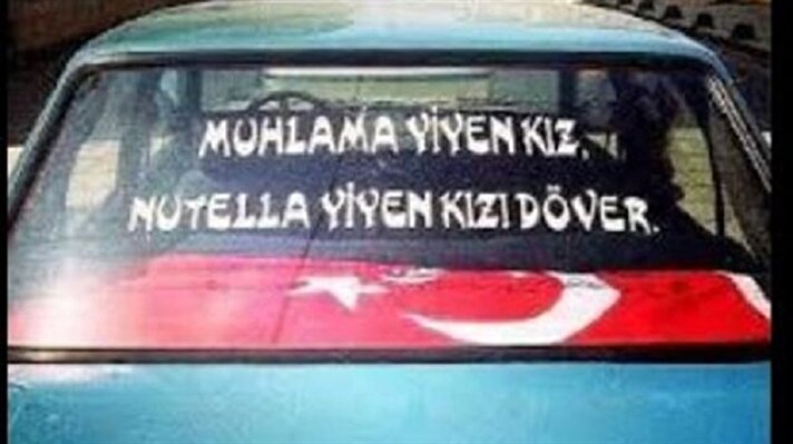 Türkiye'ye özgü araba arkası yazıları