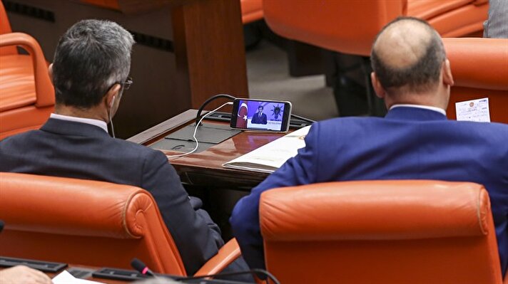 AK Parti Genel Başkanı ve Başbakan Ahmet Davutoğlu, partisinin MYK toplantısı sonrası açıklamalarda bulundu. 
