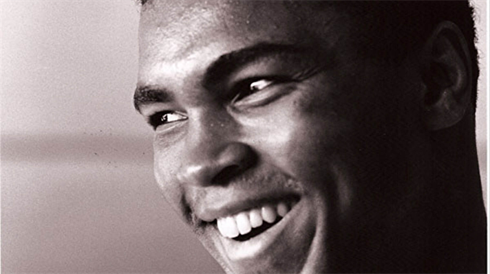 Muhammed Ali vefat etti