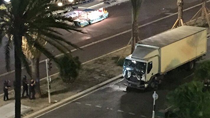 Truck attack kills scores in Nice