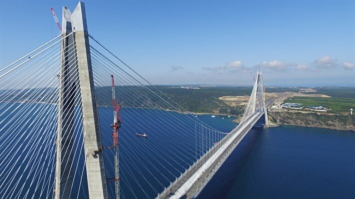26 Ağustos'ta açılışı yapılacak Yavuz Sultan Selim Köprüsü'nde son hazırlıklar yapılıyor. 