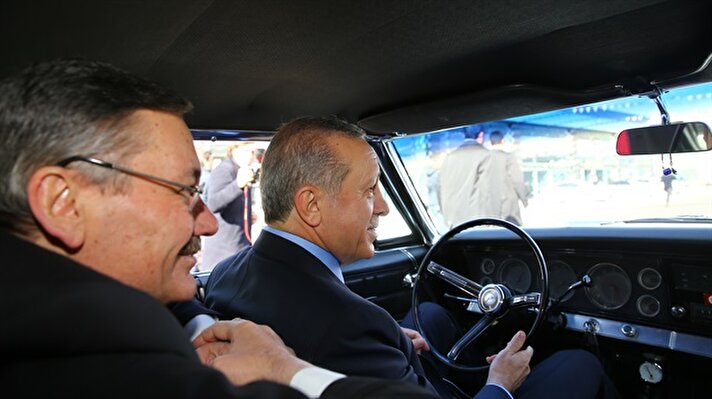 Cumhurbaşkanı Recep Tayyip Erdoğan, Esenboğa yolunda otomobil galerilerinin bulunduğu OTONOMİ'nin açılışına katıldı. 