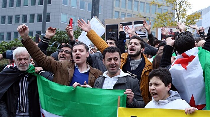 Brüksel'de Halep'e destek gösterisi