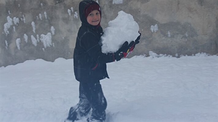 Schools closed due to snowfall in 20 Turkish provinces