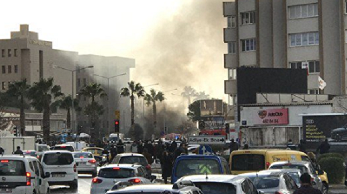 انفجار في مدينة أزمير بالقرب من المحكمة