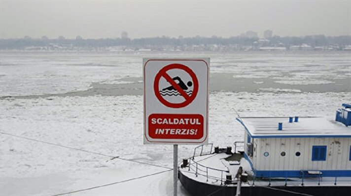 البرد يجمّد أكبر أنهار أوروبا في حالة نادرة