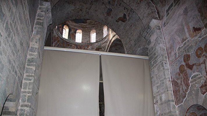 52 yıl müze olarak hizmet verdikten sonra Temmuz 2013'de yeniden ibadete açılan tarihi Ayasofya Camisi'nde restorasyon çalışması gerçekleştirilecek.