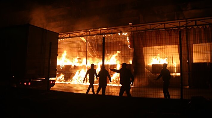 Kocaeli’de büyük fabrika yangını 