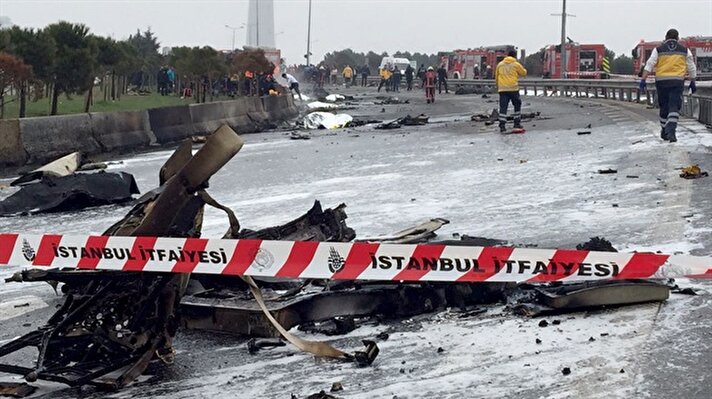 İstanbul Atatürk Havalimanı'ndan saat 11.16'da kalkan TC-HEZ tescilli Sikorsky S-76 tipi helikopter Büyükçekmece'de saat 11.21'de düştü. 