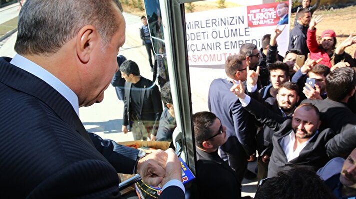 Cumhurbaşkanı Recep Tayyip Erdoğan, Kuzeykent Miting Alanı'nda düzenlenen toplu açılış törenine katılmak üzere Kastamonu'ya geldi. 